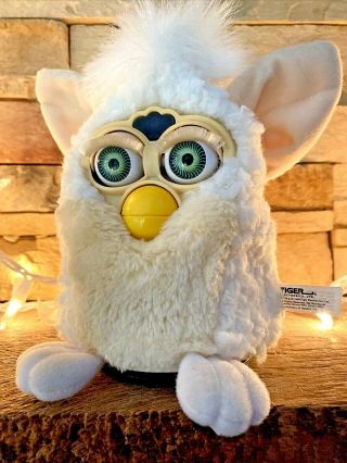1998 Vintage Furby Babies Curly White Lamb Baby Has Tags 70 - 800